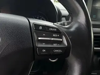 Hyundai KONA 2020 AWD SEL 4dr Crossover