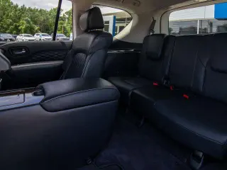 INFINITI QX80 2019 Luxe 4dr SUV
