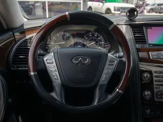 INFINITI QX80 2019 Luxe 4dr SUV