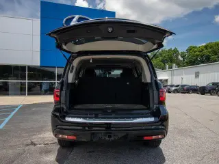 INFINITI QX80 2019 Luxe 4dr SUV