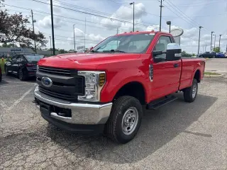 Ford F-350 Super Duty 2019 4x4 XL 2dr Regular Cab 8 ft. LB SRW Pickup