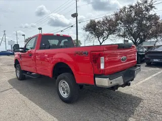 Ford F-350 Super Duty 2019 4x4 XL 2dr Regular Cab 8 ft. LB SRW Pickup