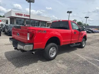 Ford F-350 Super Duty 2019 4x4 XL 2dr Regular Cab 8 ft. LB SRW Pickup