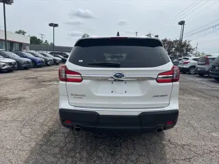 Subaru Ascent 2022 AWD Premium 8-Passenger 4dr SUV