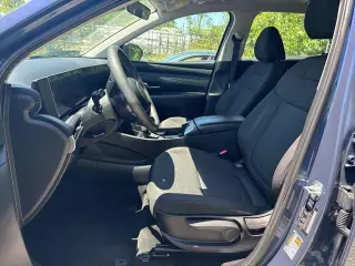 Hyundai TUCSON 2025 AWD SE 4dr SUV