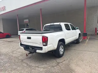Toyota Tacoma 2021 4x4 SR V6 4dr Double Cab 5.0 ft SB
