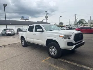 Toyota Tacoma 2021 4x4 SR V6 4dr Double Cab 5.0 ft SB