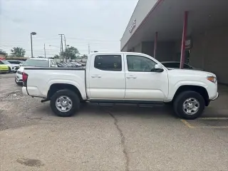 Toyota Tacoma 2021 4x4 SR V6 4dr Double Cab 5.0 ft SB