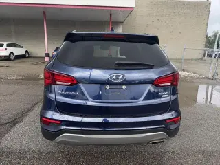 Hyundai SANTA FE Sport 2017 AWD 2.4L 4dr SUV