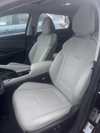 Hyundai ELANTRA Hybrid 2023 Limited 4dr Sedan