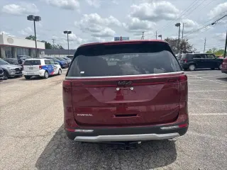 Kia Carnival 2023 LX 4dr Mini-Van