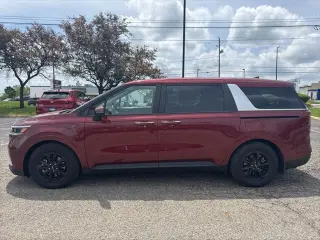 Kia Carnival 2023 LX 4dr Mini-Van