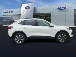 Ford Escape 2024 AWD Platinum 4dr SUV