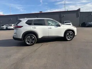Nissan Rogue 2025 AWD SV 4dr Crossover