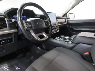 Ford Expedition 2024 4x2 XLT 4dr SUV