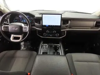 Ford Expedition 2024 4x2 XLT 4dr SUV