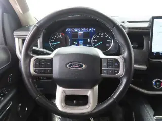 Ford Expedition 2024 4x2 XLT 4dr SUV