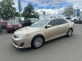 Toyota Camry 2012 SE 4dr Sedan