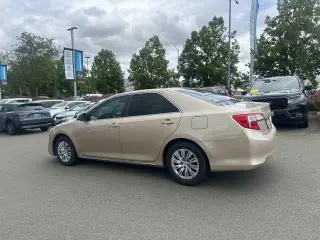 Toyota Camry 2012 SE 4dr Sedan