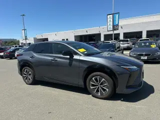 Lexus RZ 300e 2024 Premium 4dr Crossover w/18 Inch Wheels