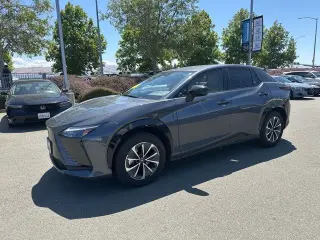 Lexus RZ 300e 2024 Premium 4dr Crossover w/18 Inch Wheels