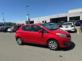 Toyota Yaris 2014 L 4dr Hatchback