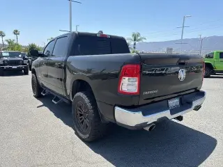 Ram 1500 2021 4x2 Big Horn 4dr Crew Cab 5.6 ft. SB Pickup
