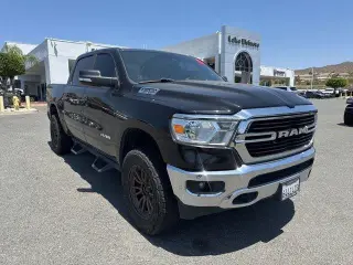 Ram 1500 2021 4x2 Big Horn 4dr Crew Cab 5.6 ft. SB Pickup