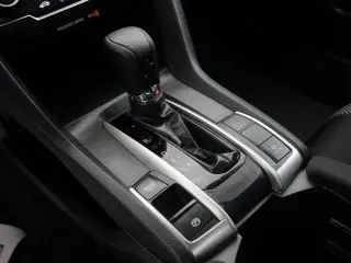 Honda Civic 2018 LX 4dr Sedan CVT