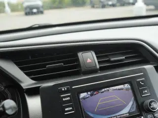 Honda Civic 2018 LX 4dr Sedan CVT
