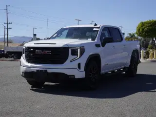 GMC Sierra 1500 2023 4x4 Elevation 4dr Crew Cab 5.8 ft. SB