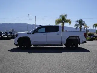 GMC Sierra 1500 2023 4x4 Elevation 4dr Crew Cab 5.8 ft. SB