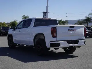 GMC Sierra 1500 2023 4x4 Elevation 4dr Crew Cab 5.8 ft. SB