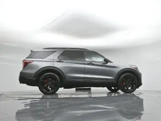 Ford Explorer 2023 AWD ST 4dr SUV