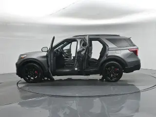 Ford Explorer 2023 AWD ST 4dr SUV