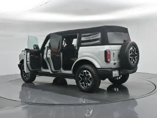 Ford Bronco 2023 4x4 Base Advanced 4dr SUV