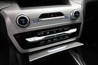 Ford Explorer 2023 XLT 4dr SUV
