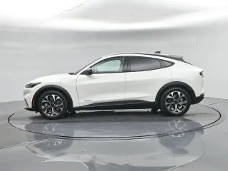 Ford Mustang Mach-E 2024 Select 4dr SUV