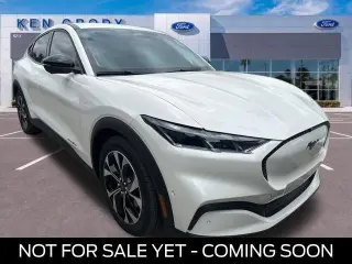 Ford Mustang Mach-E 2024 Select 4dr SUV