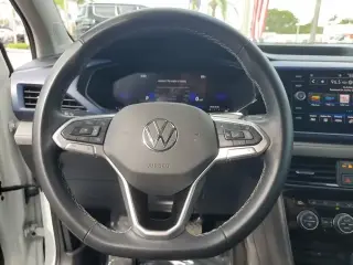 Volkswagen Taos 2024 SE 4dr SUV