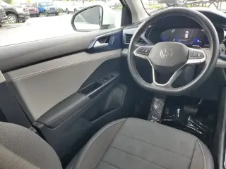 Volkswagen Taos 2024 SE 4dr SUV
