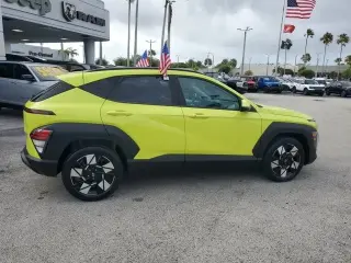 Hyundai KONA 2024 SEL 4dr Crossover
