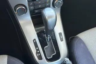 Chevrolet Cruze 2012 LS 4dr Sedan
