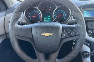 Chevrolet Cruze 2012 LS 4dr Sedan