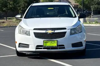 Chevrolet Cruze 2012 LS 4dr Sedan