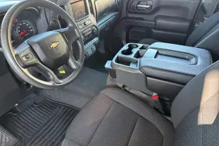 Chevrolet Silverado 2500HD 2022 4x2 Custom 4dr Crew Cab SB
