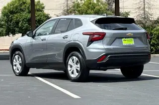 Chevrolet Trax 2025 LS 4dr Crossover
