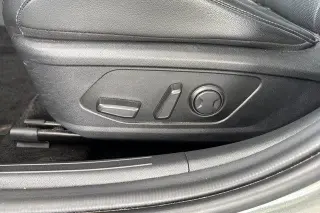 Hyundai ELANTRA Hybrid 2025 Limited 4dr Sedan