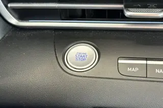 Hyundai ELANTRA Hybrid 2025 Limited 4dr Sedan