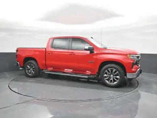 Chevrolet Silverado 1500 2024 4x2 LT 4dr Crew Cab 5.8 ft. SB